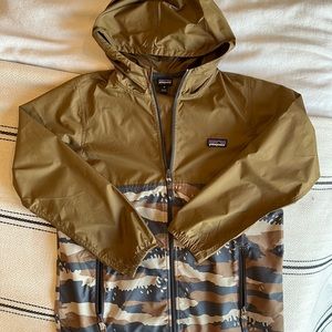 PATAGONIA kids M windbreaker NWOT